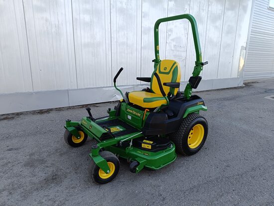 JOHN DEERE
